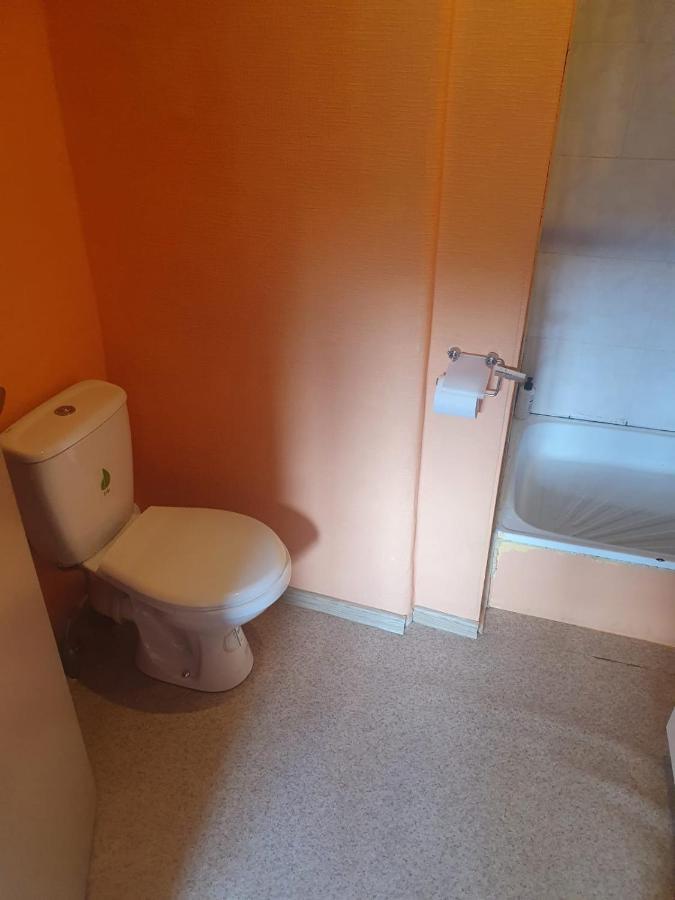 Ukstina Ielas Apartamenti Liepāja Kültér fotó